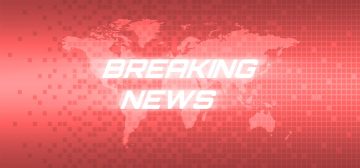 Imagen con el texto "Breaking News" que pretende imitar la estética e impacto de las clásicas cabeceras que se utilizan para resaltar las noticias más impactantes del día. Las letras son blancas y tienen un efecto de destello difuminado de forma horizontal. El fondo es un mapamundi en proyección de Mercator con un efecto cuadrícula superpuesto, ambos afectados por un degradado de color que va desde un coral pastel en el centro a un rojo persa claro en los bordes superior e inferior.