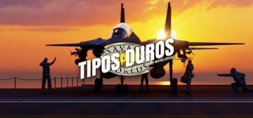 Fotograma de la película Top Gun. Con el sol del atardecer al fondo, tiñendo de naranjas y rojos el cielo, se recorta la figura de un avión de combate F-14 completamente armado y varios marinos y pilotos sobre la pista de un portaaviones. Sobre la imagen está impreso el logo de Tipos Duros: el texto Tipos Duros en letras blancas grandes y cuadradas, con una inclinación de unos 15º hacia la derecha y debajo, letra más pequeña pero con las mismas características "Tipos Salvajes - Savage World Edition", todo girado unos 15º a contrarreloj y superpuesto al logo de Savage Worlds Fans.